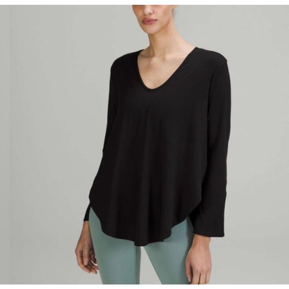 Lululemon Nulu Relaxed Shirt